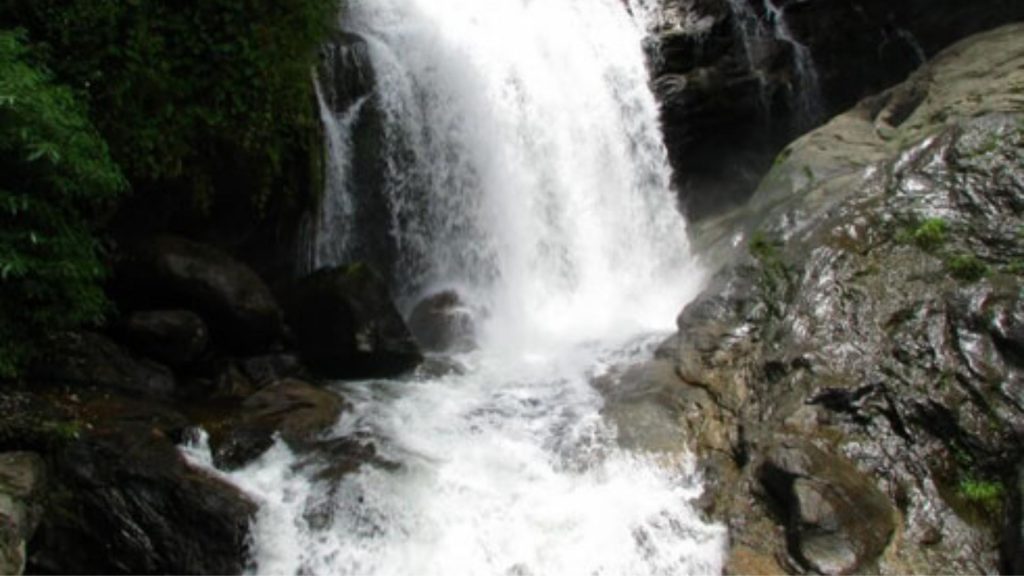 Atukkad Waterfalls