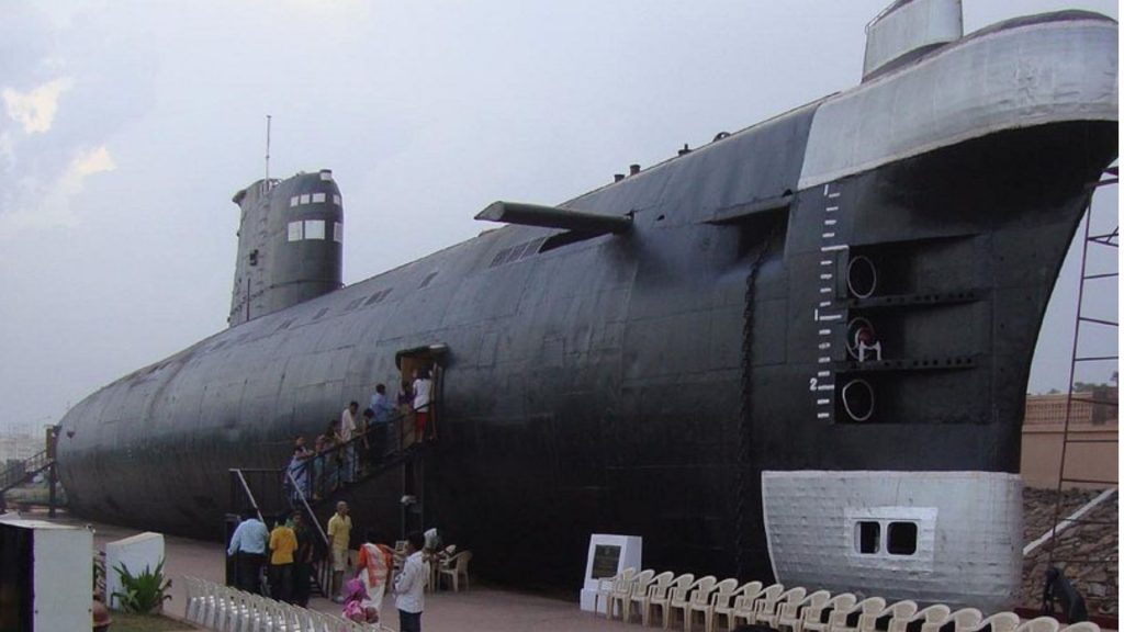 ins kurusura submarine